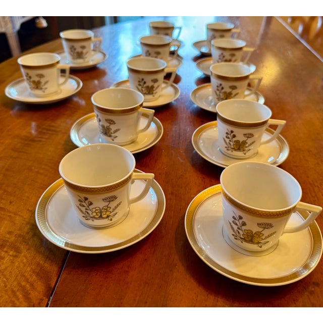 1960s Royal Copenhagen, Denmark Golden Clover Liselund Botanical Fine Porcelain China Set- For Sale - Image 11 of 12