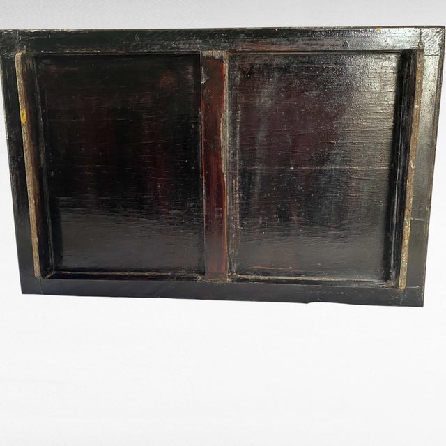 Mid-20th Century Chinese Black Lacquer 3-Drawer Cabinet on Stand With Incised Detail For Sale - Image 12 of 17