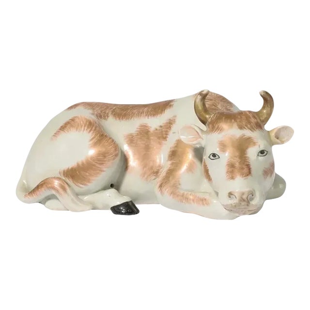 Antique 19th Century Chinese Export Porcelain Cow Figure For Sale