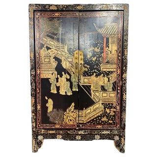 Small 19th Century Chinese Black Lacquered Cabinet For Sale