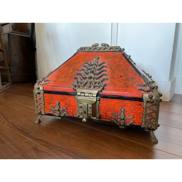 Indian Early 20th Century Dowry Chest/ Malabar Box From Kerala, India For Sale - Image 3 of 11