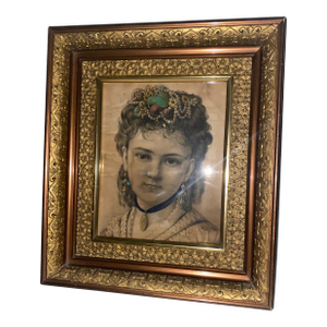 Antique Ornate Gilded Wood Picture Frame With Carved Details.