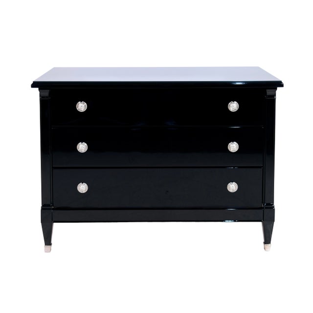 Wood Art Deco Chest of Drawers in Black High-Gloss Lacquer, Fittings and Sabots Nickel-Plated, 1930s For Sale - Image 7 of 7
