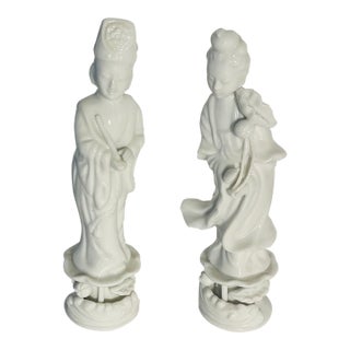 Antique Blanc De Chine Z Chinese Porcelain Pair of Deities For Sale