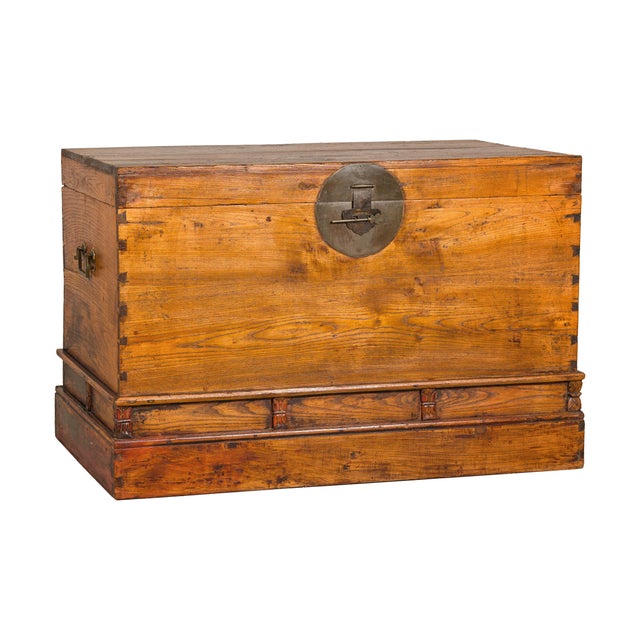 19th Century Large Late Qing Dynasty Elm Blanket Chest with Brass Hardware and Warm Patina For Sale - Image 4 of 12