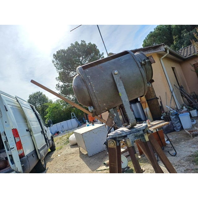 1950s Wooden Tripod Cremer Cinema Spotlight, 1950 For Sale - Image 5 of 16