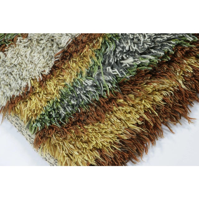 1960s Vintage Swedish Rya Rug With Multicolor Vertical Ridges - Rug & Kilim For Sale - Image 5 of 8