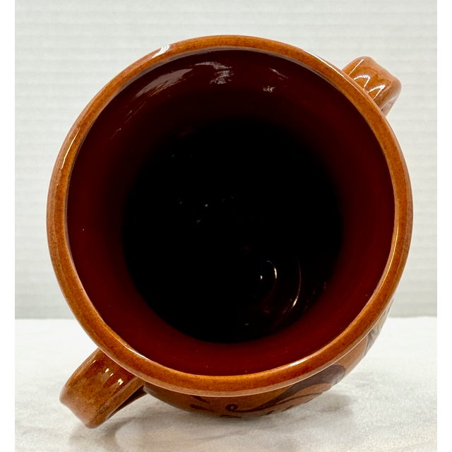 Ecru Ned Foltz 2002 Signed Redware Flared Rim Double Handled Crock With Sgaffitto Decoration For Sale - Image 8 of 11