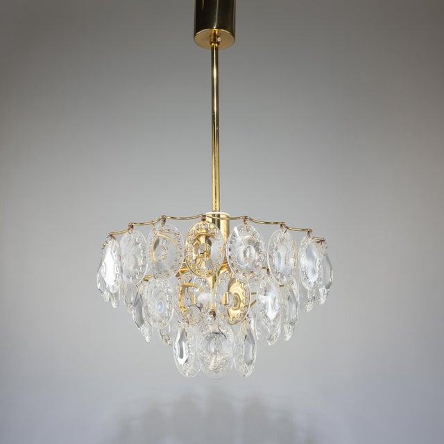 1960s German Gold-Plated Chandelier with Faceted Oval Crystals attributed to Kinkeldey, 1960s For Sale - Image 5 of 12