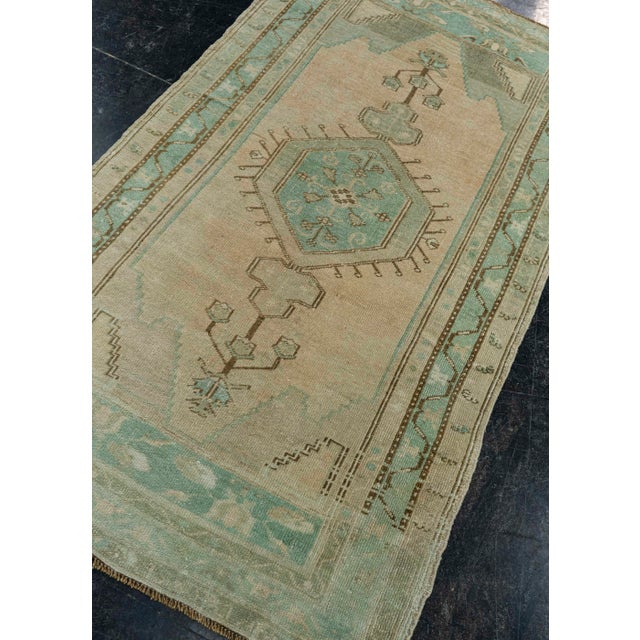 Textile Turkish Vintage Rug 2'11" x 5'4" #20821 For Sale - Image 7 of 8