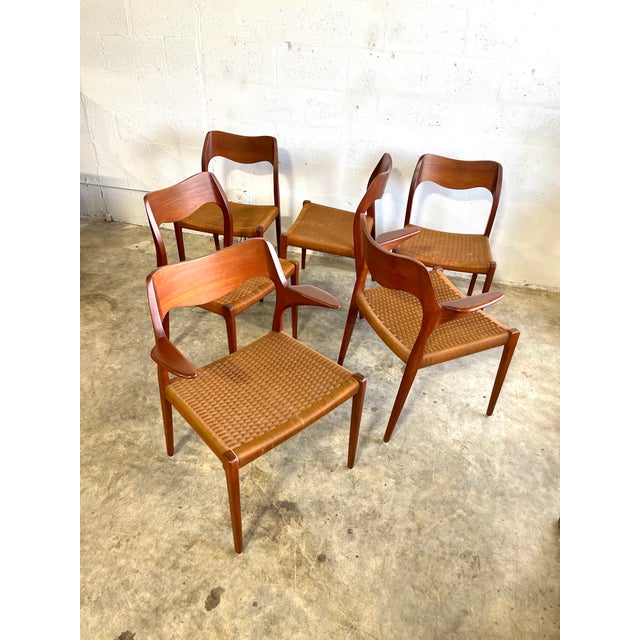 Set of 4 Niels Moller Model 71 Chairs and 2 Model 55. Stamped. Armchairs are 21.5wide. Original seats.