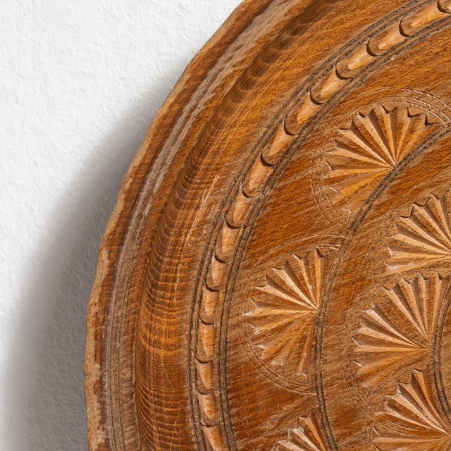 French 1970s France Brown Wood Plate For Sale - Image 3 of 18