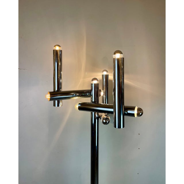 Space Age Floor Lamp attributed to Goffredo Reggiani, Italy, 1970s For Sale - Image 11 of 12