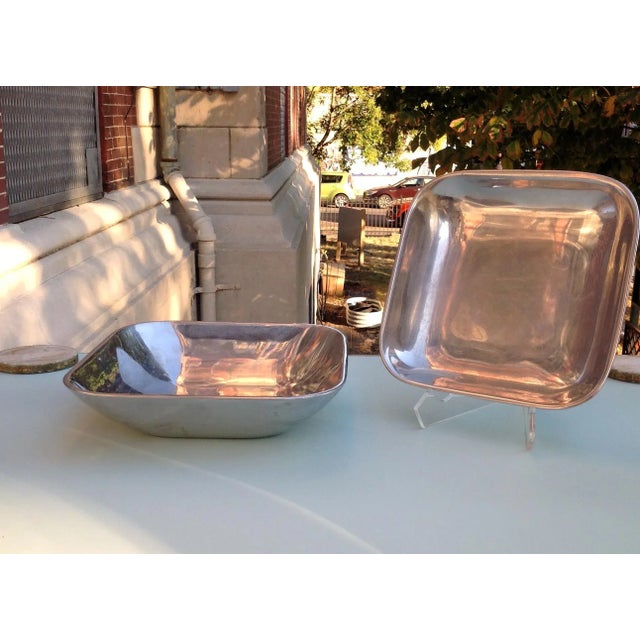 1970s Nambe Two (2) Nesting Square Serving Bowls Vessels For Sale In New York - Image 6 of 14