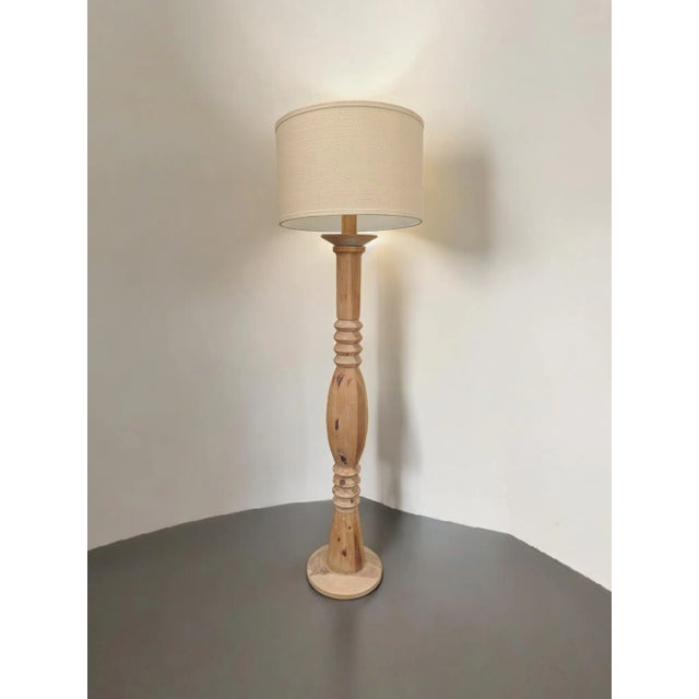Wood Vintage Sculptural Coastal Raw Wood Floor Lamp For Sale - Image 7 of 10