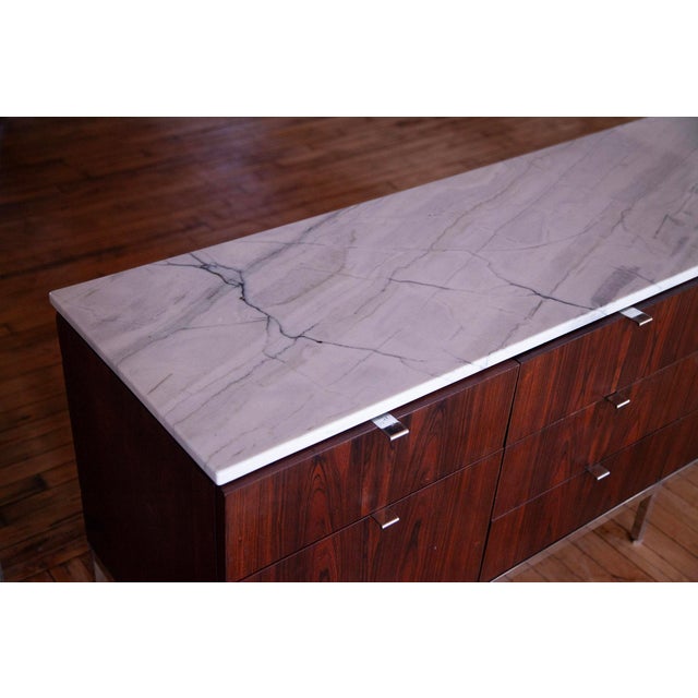 Knoll Mid 20th Century Knoll Credenza in Rosewood and Marble For Sale - Image 4 of 9