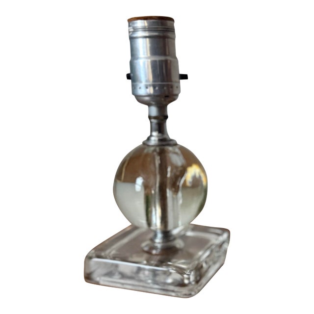 Vintage Mini Lucite Table/Desk Lamp For Sale