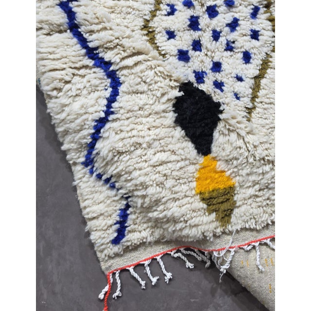 Contemporary Azilal Moroccan Rug - 9.2 X 6 Ft For Sale - Image 4 of 8