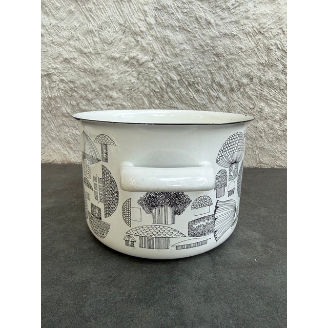 1960s 1960s Kaj Franck Finel Arabia Finland Enamel Pot Mushrooms Esteri Tomula Danish Modern For Sale - Image 5 of 14