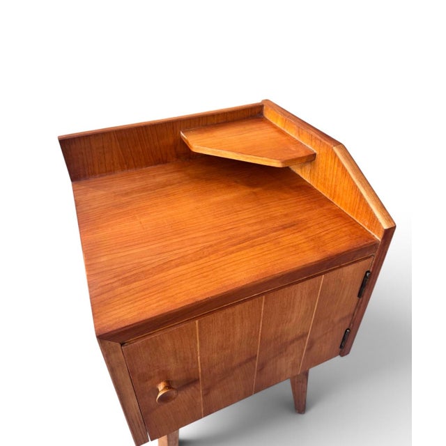 Mid-Century Bedside Cabinets in Maple & Heywood, 1960, Set of 2 For Sale - Image 6 of 9