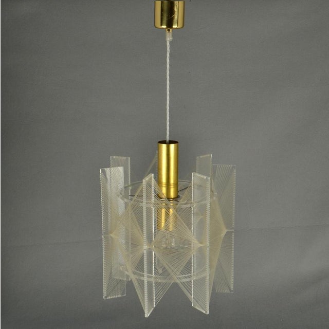 Small Mid-Century Modern Pendant Lamp in Clear Acrylic Glass, Wire and Brass, 1970s For Sale - Image 13 of 18