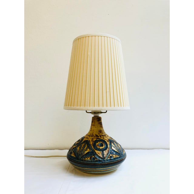 Mid-Century Danish Ceramic Table Lamp by Arne Finne Nielsen for Søholm Ceramic, 1960s For Sale - Image 10 of 11