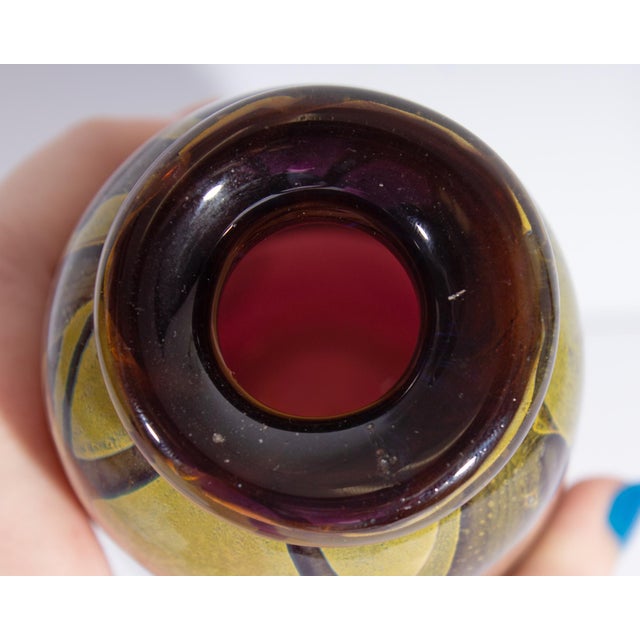 Contemporary Donald Carlson Signed 1972 Art Glass Vase For Sale - Image 3 of 7