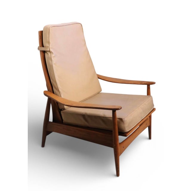 Mid 20th Century Lounge Chair Platform Rocking Chair by Heywood Wakefield For Sale - Image 12 of 12