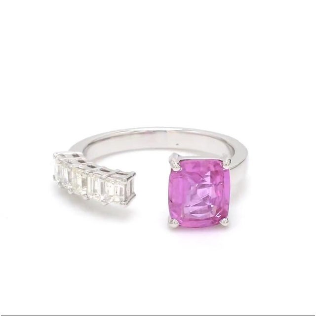 Natural 1.87 cts pink sapphire & 0.55 cts diamond ring in 18k gold For Sale - Image 4 of 18