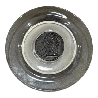 Daum Art Glass Pate De Verre Grand Musicians Beethoveoven Plate 242/2000 C. 1970 For Sale