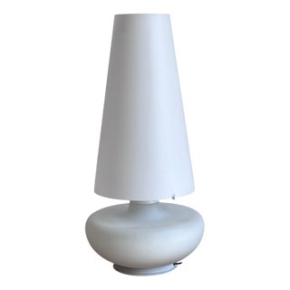 Vintage Table Lamp in White Plastic, 1960s For Sale