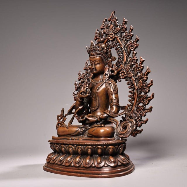Traditional Late 19th Century Bronze Vajrasattva Buddha Statue With Flame Aureole, 1510g For Sale - Image 3 of 9