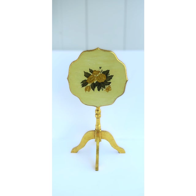 Gold Giltwood Scalloped Side Accent Table With Floral Top, Late 20th Century For Sale - Image 9 of 15