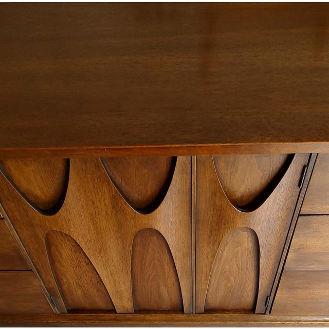 1960's Mid Century Modern Broyhill Brasilia Triple Dresser and Mirror For Sale - Image 9 of 14
