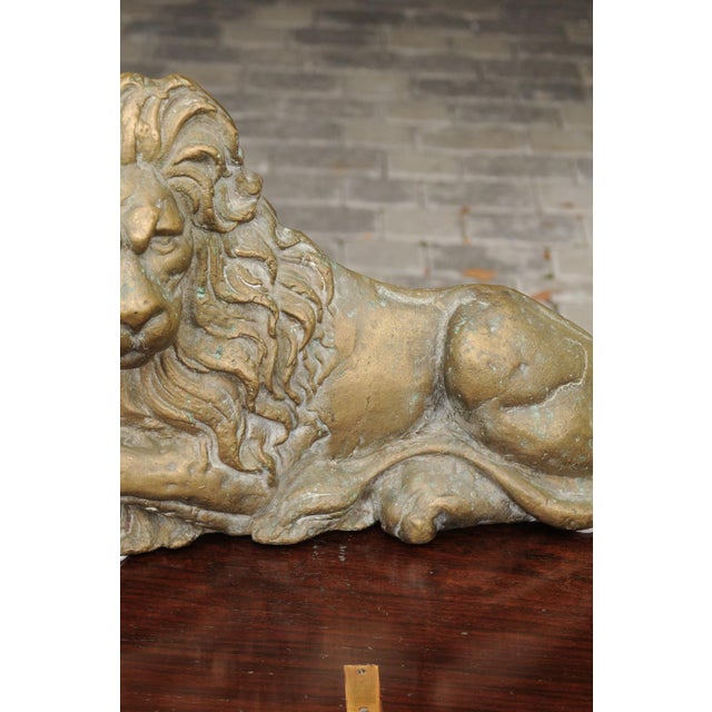 English Brass Lion Sculpture from the Late 19th Century in Reclining Position For Sale - Image 9 of 12