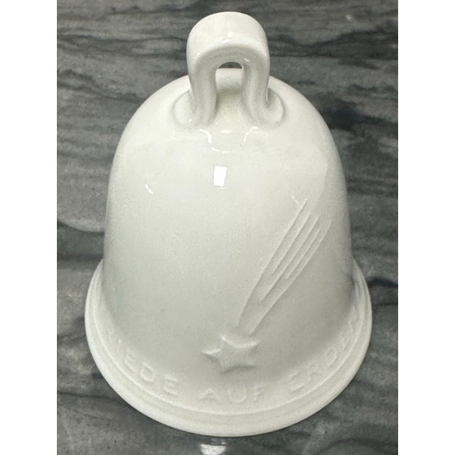 Vintage 1972 Porcelain Peace on Earth Angel Bell With Shooting Star For Sale - Image 4 of 7