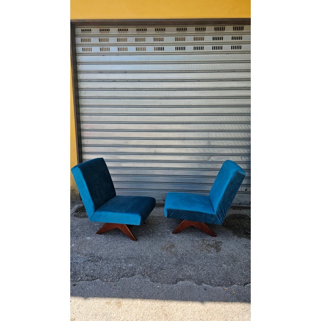 Mid-Century Petrol Blue Velvet Armchairs with Wooden Cross Legs, Italy, 1960s, Set of 2 For Sale - Image 4 of 8