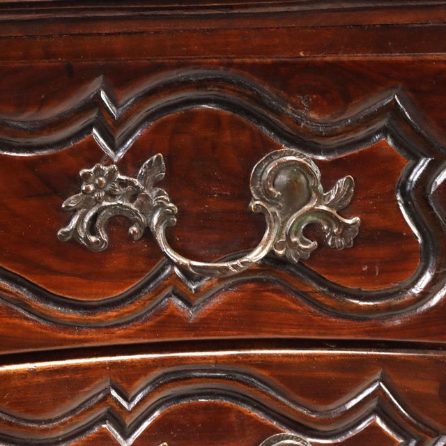 Antique French Chest of Drawers in Walnut For Sale - Image 6 of 11