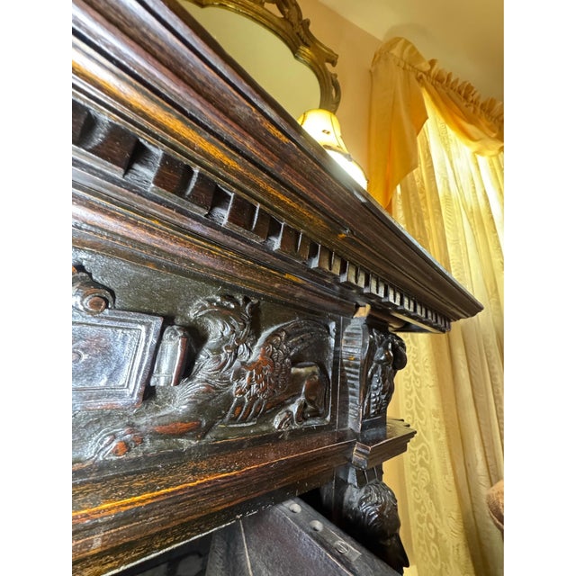 17th Century Flemish Renaissance Oak Cabinet For Sale In New York - Image 6 of 14