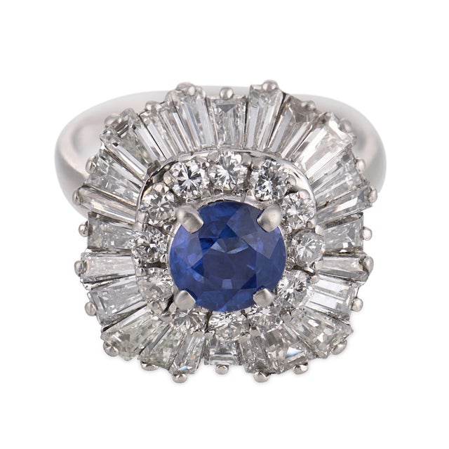 Contemporary Vintage 1.35 Carat Sapphire Diamond Platinum Ring Pendant, Size 7.25 For Sale - Image 3 of 7