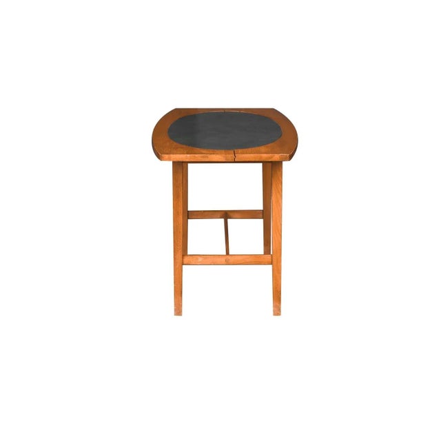 Spectacular 1960s rare mid century end/ side table designed by Paul McCobb for Winchendon Furniture Company, 1960's...