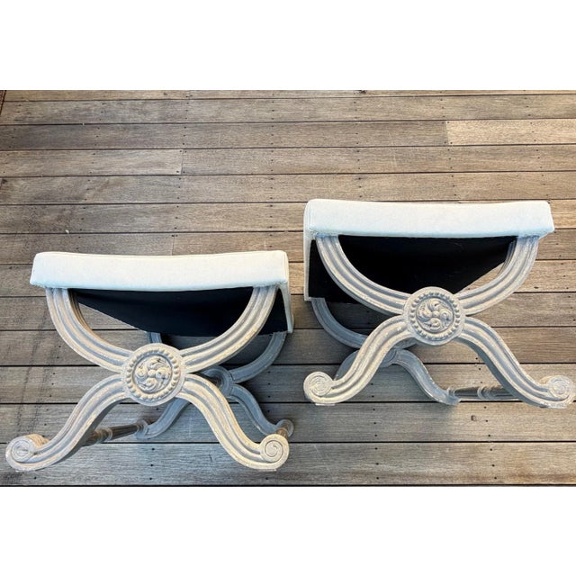Custom French Grey Painted Neo-Classic X-Style Benches, a Pair For Sale - Image 10 of 14
