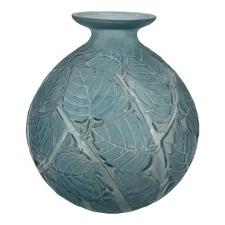 René Lalique Art Deco "Milan" Frosted Blue Patinated Glass Vase, 1929 For Sale