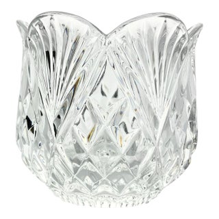 1980s Vintage Heavy Crystal Tulip Scalloped Rose Bowl Vase For Sale