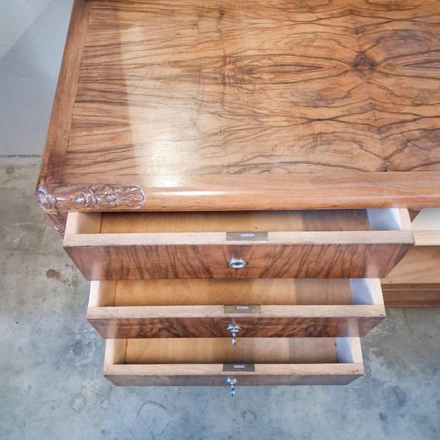 Art Deco Walnut Veneer Chest of Drawers with Folding Mirror For Sale - Image 9 of 18