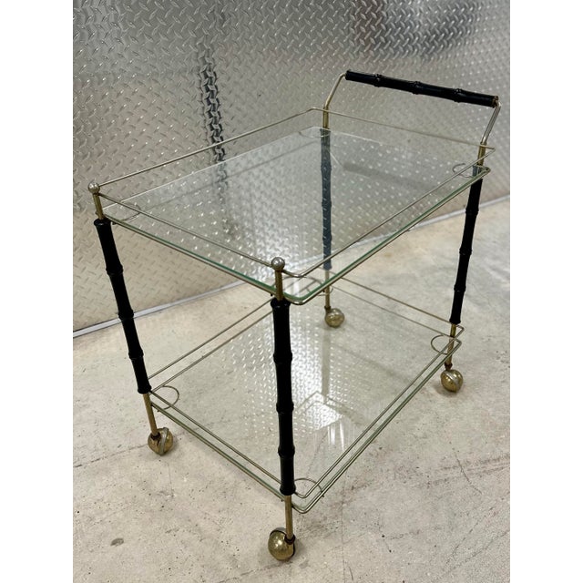Mid-Century Hollywood Regency Faux Bamboo and Brass Two-Tier Drinks Trolley. For Sale In West Palm - Image 6 of 12