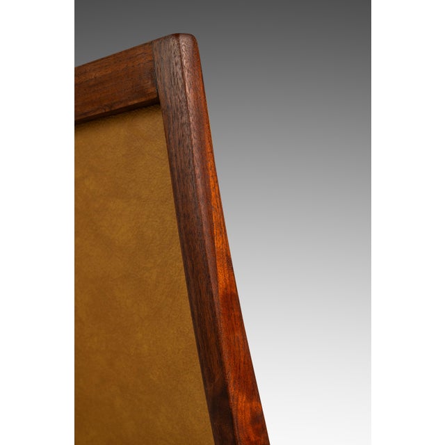 Restored Mid-Century Modern High-Back Desk / Side/ Dining Chair in Walnut by Milo Baughman for Dillingham, Usa, C. 1960s For Sale - Image 16 of 18