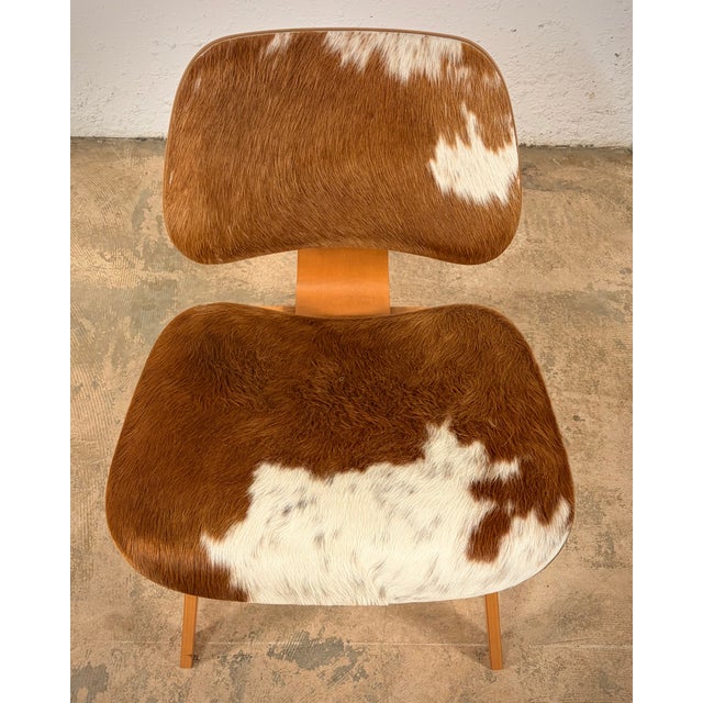 Eames Plywood Group LCW Chair for Vitra by Charles & Ray Eames, 2000s For Sale - Image 10 of 13