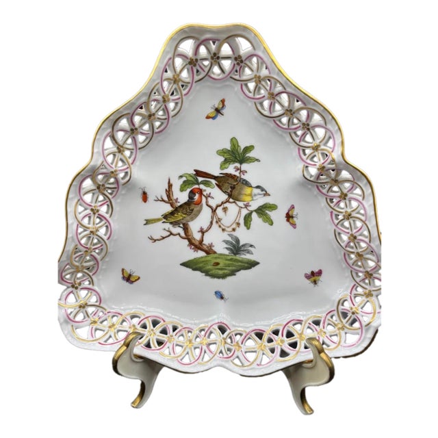Mid 19th Century Herend Rothschild Bird Triangular Reticulated Porcelain Tray, Hungary For Sale