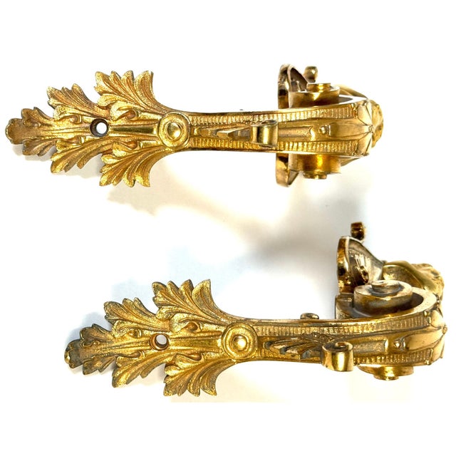 19th Century Pair Napoleon III Fire-Gilt Ormolu Curtain Tiebacks with Classical Female Busts For Sale - Image 5 of 18